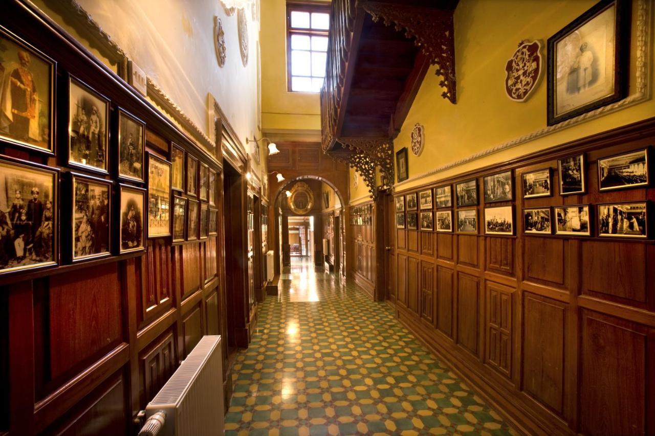 Welcomheritage Fernhills Royal Palace Ооти Екстериор снимка