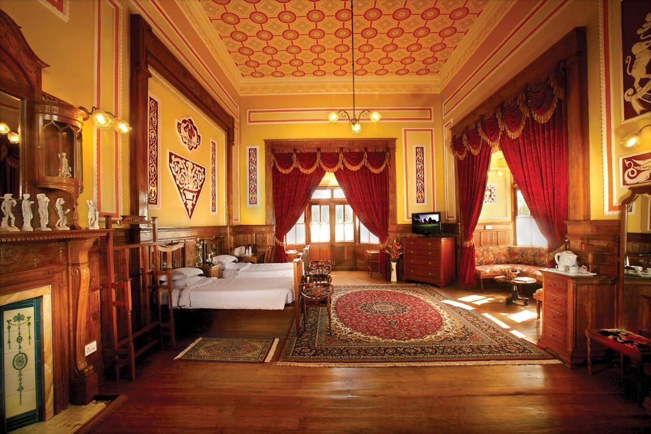 Welcomheritage Fernhills Royal Palace Ооти Екстериор снимка