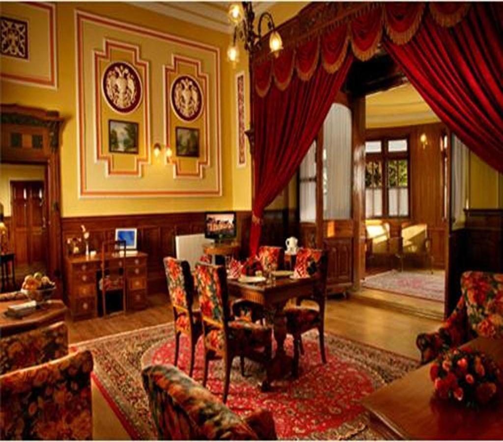 Welcomheritage Fernhills Royal Palace Ооти Екстериор снимка